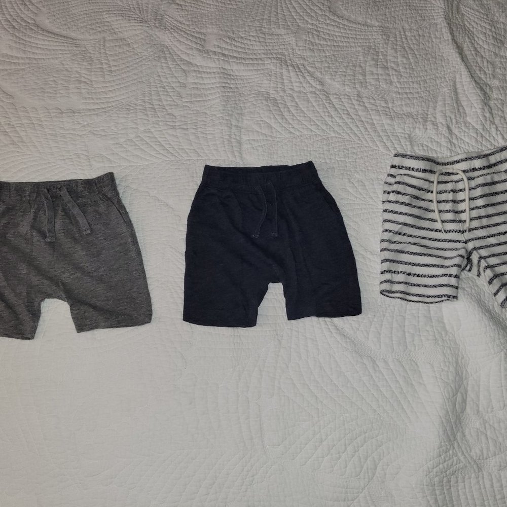 Old Navy boy's cotton jersey shorts w/pockets lot